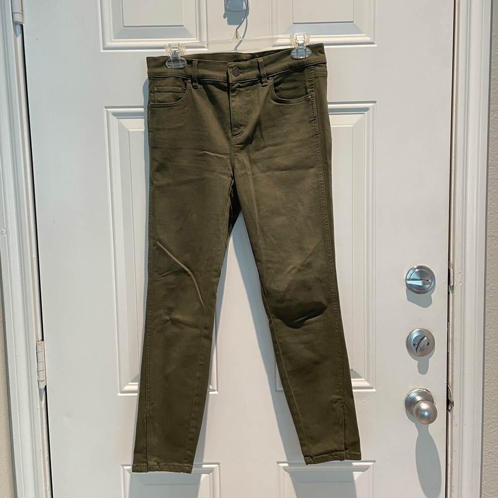 Ann Taylor The Skinny Crop Olive Green Mid Rise Denim Skinny Jeans Size 4